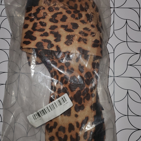 Leopard Print Slide Sandals - Women's Brown Animal Print - Picture 4 of 4